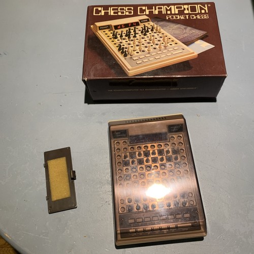 Rare vintage chess - vintage, champion
